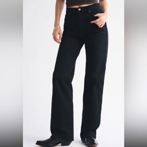 Abercrombie & Fitch Relaxed 90s High-Rise Jeans